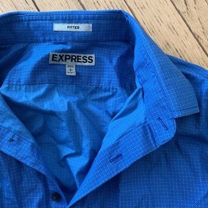 Express Fitted Buttondown